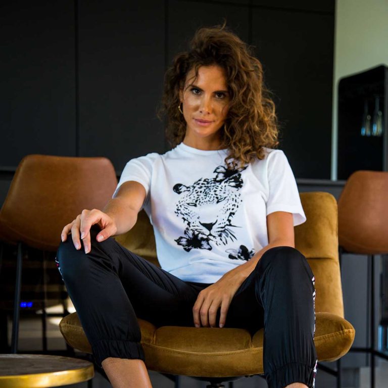 T-SHIRT GUEPARD WHITE or BLACK - Image 5